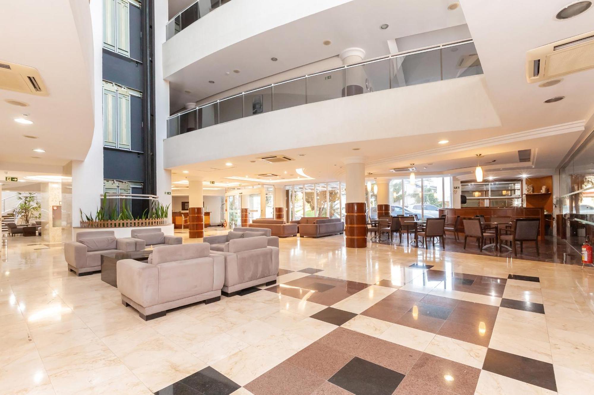Tri Hotel Vittoria Bento Бенту-Гонсалвіс Екстер'єр фото